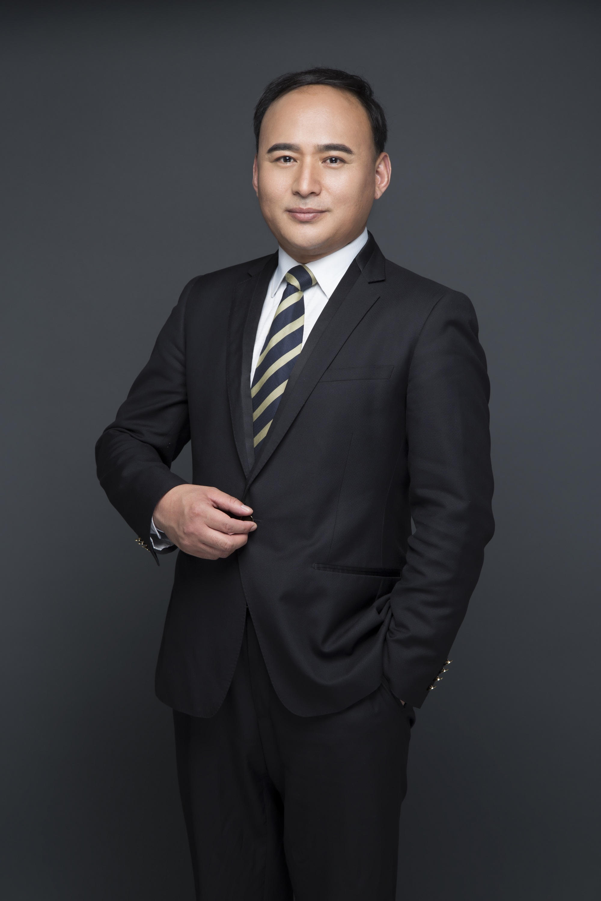 赖维乐 包装与印刷设计负责人